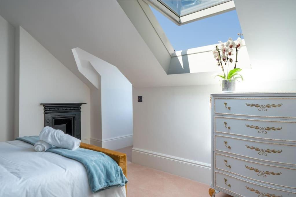 Luxury Duplex Penthouse On The Beach With Panoramic Sea Views Herne Bay Exteriör bild